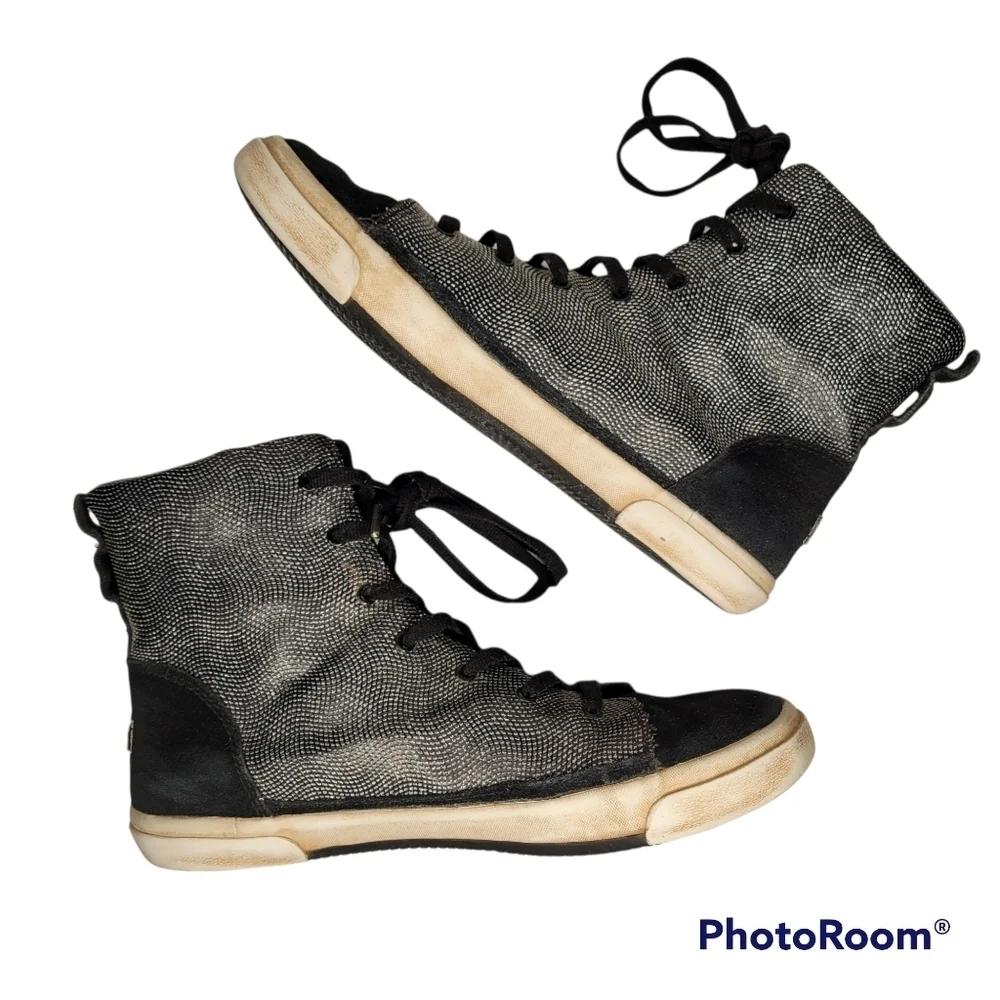UGG I Heart Geometric Hi-top Sneakers